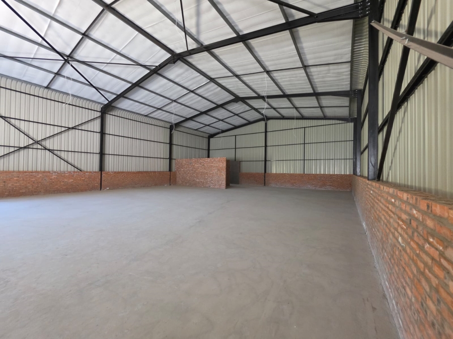 To Let commercial Property for Rent in Tredenham Free State